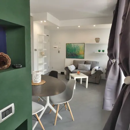 Penthouse Close The דירה *